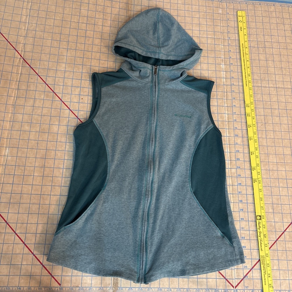 Columbia Hooded Blueish Grey Vest Large‎